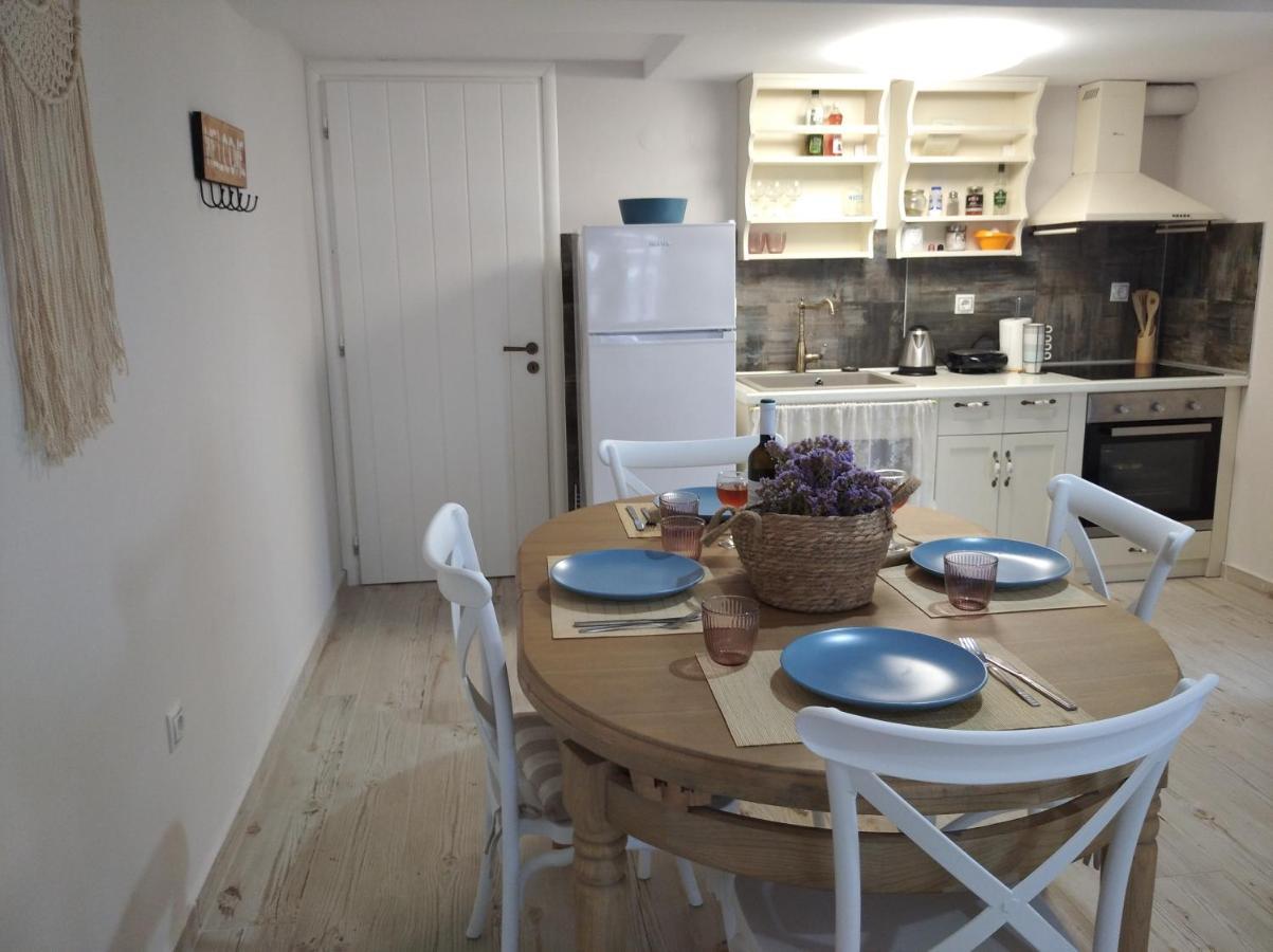 Roussopoulio Paliokaliva Home מראה חיצוני תמונה